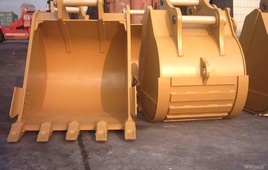 台州揭秘！為啥鍛造鬥齒價格貴、壽命長？而鑄造鬥齒……